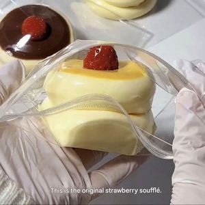 Soufflé aux fraises et myrtilles avec boue collante extra-épaisse semblable au silicone, jouet anti-stress - Product Image 2