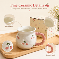 Mug à café en céramique personnalisé à motif cerise avec poignée perlée rose, boîte cadeau, fournisseur en gros OEM ODM