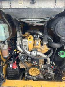 Minicargador Usado Bobcat Caterpillar Cat 246D en Buenas Condiciones con Componentes Principales Motor, Bomba, Caja de Cambios y Rodamientos - Product Image 3