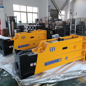 Martillo Hidráulico Tipo Caja SOOSAN SB121, Garantía de Un Año, Cuerpo Principal con Piezas de Repuesto Disponibles - Product Image 1