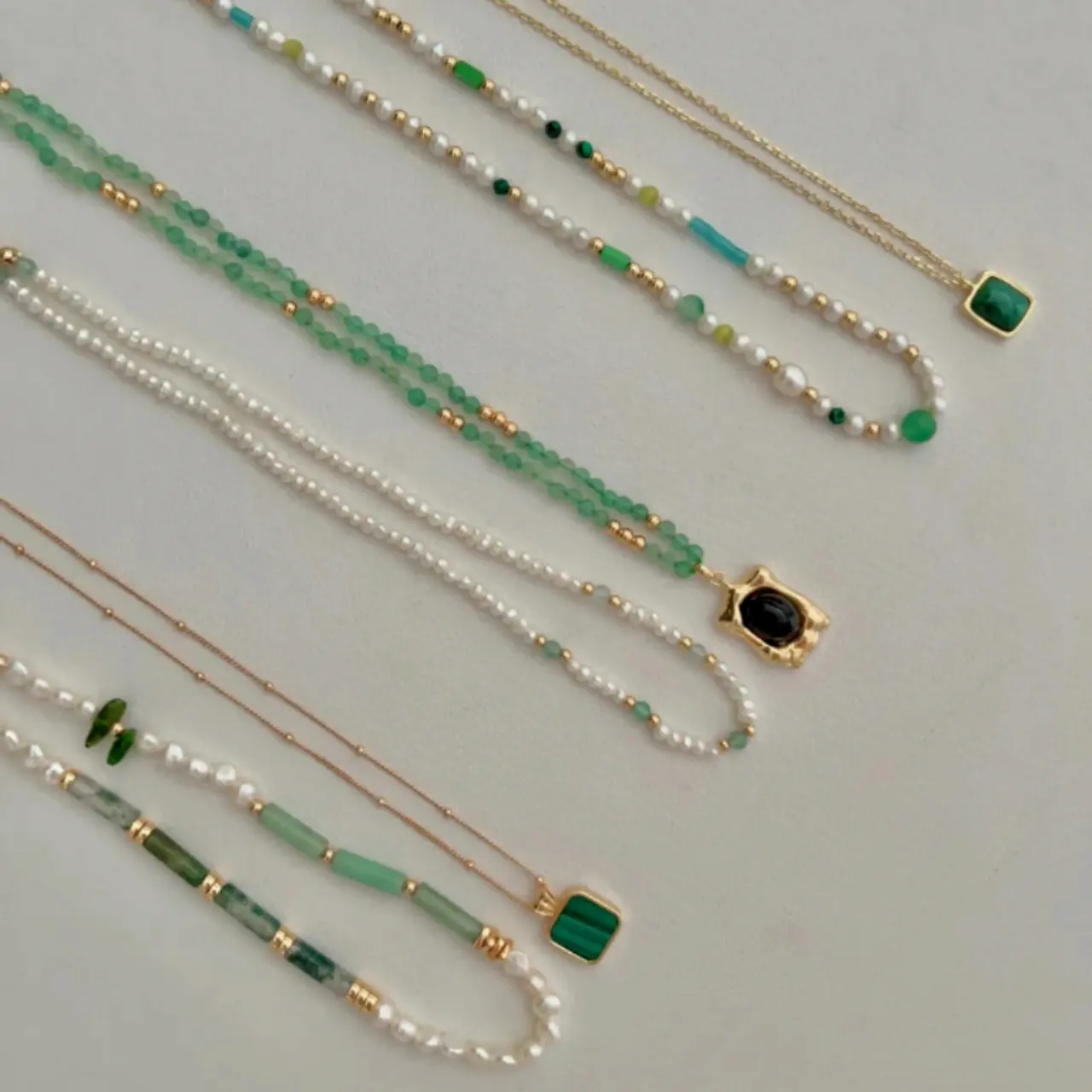 Neue Mode Perlen Perlenkette zarten grünen Malachit Anhänger für Frauen Schmuck
