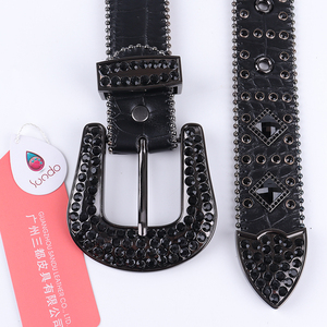 Ceinture en cuir PU à boucle épaisse pour hommes, accessoire de luxe de haute qualité et robuste, motif crocodile, cloutée et ornée de strass de 5MM - Product Image 4
