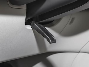 Leapmotor B01 2025 Édition Confort 430 Pure Électrique Blanc Photochromique Berline Compacte 430 km Autonomie CLTC Véhicule Électrique pour l'Exportation - Product Image 6