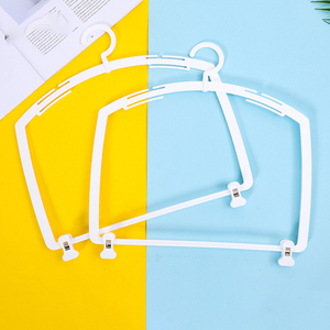 Suspension <span class=keywords><strong>de</strong></span> <span class=keywords><strong>maillot</strong></span> <span class=keywords><strong>de</strong></span> <span class=keywords><strong>bain</strong></span> en plastique, magasin <span class=keywords><strong>de</strong></span> maillots <span class=keywords><strong>de</strong></span> <span class=keywords><strong>bain</strong></span> au supermarché, sous-vêtements pour femmes, Bikini, gilet suspendu, offre spéciale - Product Image 2