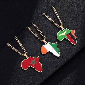 Collier personnalisé en émail avec <span class=keywords><strong>carte</strong></span> du <span class=keywords><strong>monde</strong></span>, collier en acier inoxydable, pendentif <span class=keywords><strong>carte</strong></span> dorée pour la mode - Product Image 2