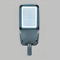 Lampadaire LED extérieur haute luminosité étanche IP65 50W-300W en alliage d'aluminium galvanisé, lampe routière polygonale