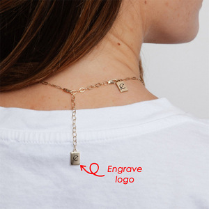 Accessori per gioielli in acciaio inossidabile al titanio possono essere incisi accessori per LOGO all'ingrosso <span class=keywords><strong>ciondoli</strong></span> per bracciali personalizzati - Product Image 3