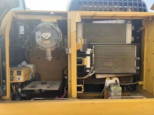 Excavadora Hidráulica Usada Original de Japón, Caterpillar 320D2, 20 Toneladas, Certificación CE, Maquinaria de Excavación de Alto Rendimiento con Rompedor - Product Image 5
