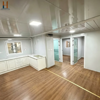 Maison conteneur extensible prête à l'emploi de 20 pieds, villa préfabriquée de 2 à 5 chambres, maison portable, utilisation hôtelière, panneau sandwich en acier isolé