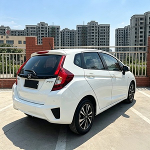 <span class=keywords><strong>Honda</strong></span> Fit Usado 2016 1.5L CVT Automático 5 <span class=keywords><strong>Plazas</strong></span> Volante a la Izquierda Asientos de Tela Color Oscuro Alta Eficiencia de Combustible Gasolina Euro VI Ghana - Product Image 2