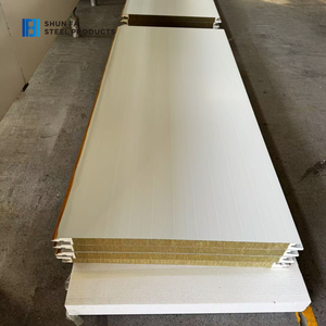 Panneaux muraux isolés en <span class=keywords><strong>laine</strong></span> <span class=keywords><strong>de</strong></span> <span class=keywords><strong>roche</strong></span> pour entrepôts, chambres froides et usines, <span class=keywords><strong>avec</strong></span> revêtement en <span class=keywords><strong>aluminium</strong></span> ignifuge et panneaux sandwich à jointure polyuréthane. - Product Image 4