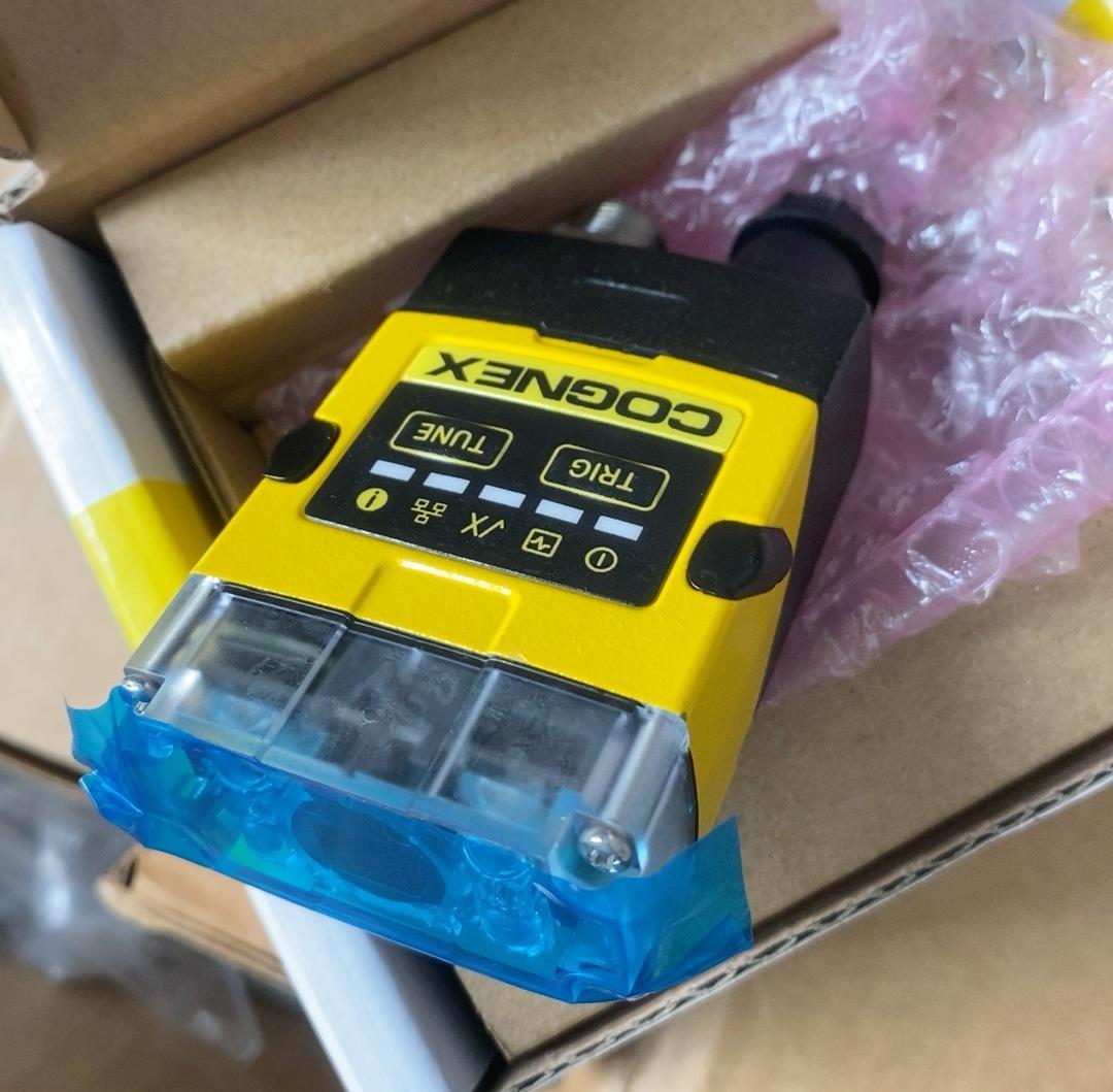 Ultra-Wide Barcode Scanner Cognex Auto-Focus 2MP DMR-280Q