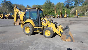 รถตักล้อยางขนาดเล็ก Caterpillar 420F2 IT ปี 2015 ประสิทธิภาพดี พร้อมอุปกรณ์ยกสูง - Product Image 6