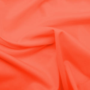 Couverture de capot de voiture en polyester tricoté personnalisé 120*150cm Style fanion adapté parfaitement aux voitures et SUV normaux - Product Image 6