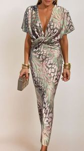 Mềm Matte Lụa Satin 100% Polyester Kỹ Thuật Số In Crepe Voan Vải Cho Váy Quần Áo Ngủ Túi Với Thiết Kế Đồng Bằng Thoáng Khí - Product Image 5