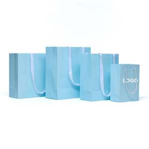 Sacs en papier rigide personnalisés en gros, durables, style classique, sacs de shopping, logo, sacs cadeaux de Noël pour vêtements, personnalisables - Product Image 3