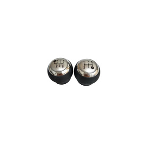 Pommeau de levier de vitesse de <span class=keywords><strong>voiture</strong></span> noir et argent 5/6 vitesses pour Toyota - Product Image 2