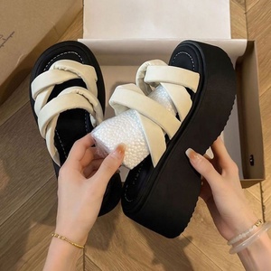 Nouvelles sandales compensées légères et élégantes pour femme, à enfiler, collection Printemps/Été, avec design tendance - Product Image 5