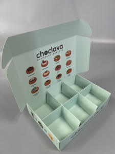 Boîtes en papier de beauté de neige imprimées personnalisées pour la pâtisserie et <span class=keywords><strong>les</strong></span> emballages alimentaires de biscuits Matériau de qualité supérieure - Product Image 5