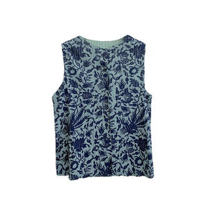 2025 été nouveauté femmes Miyake commerce International marque sans manches col rond décontracté écologique gilet élégant plissé - Product Image 6