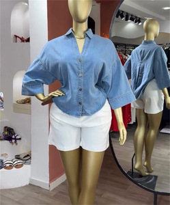 Nuova Camicia da Donna in Denim con Colletto e Maniche a Pipistrello, Stile Fresco e Dolce - Product Image 4