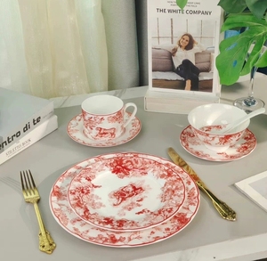 Wholesale Luxury Bone China Dinnerware Sets Gold Inlay Animal Pattern Portable Leak-Proof Dishwasher Safe Fade Resistant Cup Kit - Product Image 3