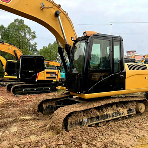 Pour excavatrice sur chenilles 315D/315D L de 15 tonnes, avec godet de 0,8 m, système entièrement hydraulique, moteur Honda, pompe et moteur à engrenages - Product Image 1