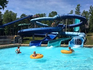 Toboggan aquatique en spirale ouverte en fibre de verre, parc aquatique commercial, piscine hors sol, équipement d'amusement, conception personnalisée CE - Product Image 4