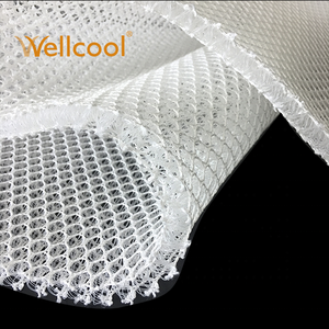 Venta wholesale stock Swatch shipping multi use washable 10mm thick mattress pad application 3D separator airborne fabric - Product Image 1