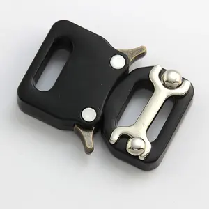 4761战术金属扣方形装饰带扣设计反向锁定圣诞带扣包配件