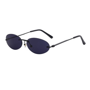 Gafas de sol ovaladas personalizadas con montura pequeña para mujer, lentes negras de PC con protección UV400, estilo Instagram - Product Image 4