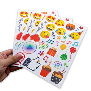 Vente chaude Personnalisé Votre Propre Esthétique Ordinateur <span class=keywords><strong>Portable</strong></span> Téléphone <span class=keywords><strong>Portable</strong></span> Valise Cool Décoration One Piece Anime Autocollants pour Adolescents Adultes - Product Image 6