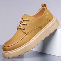 Vente en gros - Sneakers sans marque, semelles épaisses, légères, chaussures décontractées haut de gamme, vente directe d'usine