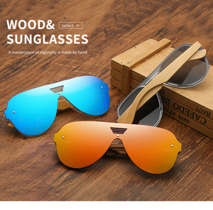 定制标志时尚木框木制太阳镜偏光镜片防紫外线图案腿部弹簧铰链太阳镜 - Product Image 2
