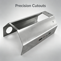 Cache d'équipement sur mesure en acier inoxydable/aluminium, finition brossée, découpes d'interface, ouverture circulaire d'extrémité pour OEM