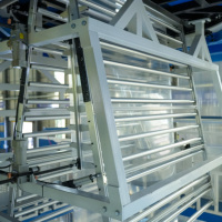 Machine de soufflage de film automatique à 3 couches facile à utiliser avec contrôle PLC et refroidissement IBC pour film d'emballage alimentaire LDPE/HDPE
