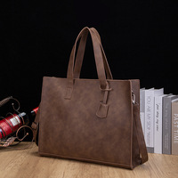 Sac fourre-tout tendance en daim PU de style coréen pour homme, sac à bandoulière polyvalent et résistant au vieillissement, style vintage