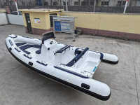 Bateau pneumatique RIB-680C en tissu PVC haute résistance, coque en V profond, bateau d'assistance pour la pêche