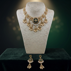 Conjunto nupcial de aleación chapada en oro de alta calidad: collar choker, pendientes colgantes, tikka, estilo étnico Kundan, perlas, para boda, compromiso, aniversario - Product Image 3