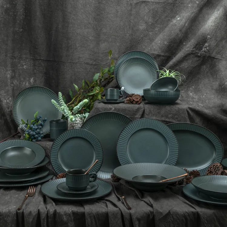Темно-зеленая фарфоровая посуда из Германии и Польши, набор фарфоровых блюд, керамическая посуда, столовая посуда