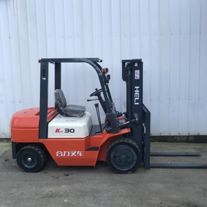 รถยกดีเซล HELI 3 ตัน มือสองคุณภาพสูง เสาไฮดรอลิกสองตอน ยางตัน สภาพใช้งานดี - Product Image 4