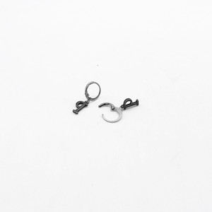 Pendientes colgantes con letra P de acero de titanio retro yunnique, aretes de acero inoxidable 316, joyería de moda, origen Guangzhou GZYE-EC0930 - Product Image 3