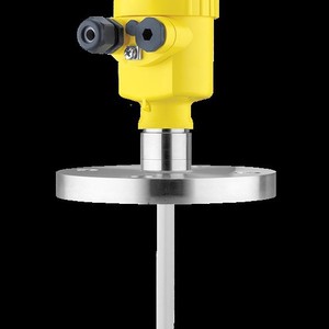 VEGA VEGACAP 63 RF – Capteur de niveau capacitif à montage sur bride pour machines minières et de construction - Product Image 1
