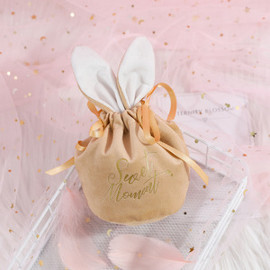 Sac de bonbons en velours pour mariage sac de bonbons en velours oreille de lapin créatif boîte de bonbons souvenir de mariage - Product Image 5