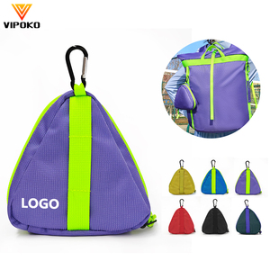 Bolsa de Almacenamiento Portátil, Ligera, Plegable, con Forma de Triángulo, para Deportes al Aire Libre, Viajes, Gancho de Mosquetón, Organizador Colgante para Zapatos - Product Image 1