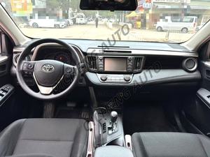 Vente en Gros de Voitures d'Occasion Toyota <span class=keywords><strong>Rav4</strong></span> SUV FWD 2016-2019 avec Sièges en Cuir à Intérieur Sombre <span class=keywords><strong>Rav4</strong></span> Neuves et d'Occasion à Vendre - Product Image 3