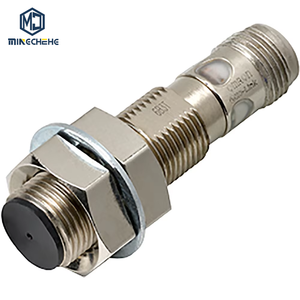 เซ็นเซอร์ตรวจจับระยะใกล้แบบทรงกระบอก E2E-X7D1-M1G สวิตช์แบบเหนี่ยวนำพร้อมขั้วต่อสำหรับระบบอัตโนมัติทางอุตสาหกรรม - Product Image 1