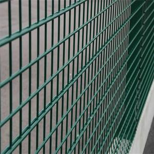 Pannelli <span class=keywords><strong>per</strong></span> Recinzioni da Giardino in Acciaio Zincato Personalizzati, Recinzione in Rete Metallica Saldata 3D Curvata con Rivestimento in <span class=keywords><strong>PVC</strong></span> <span class=keywords><strong>per</strong></span> <span class=keywords><strong>Esterni</strong></span> - Product Image 4
