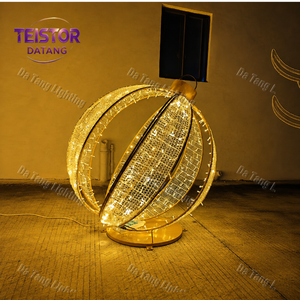 Boule de Noël LED 3D en métal avec motif sphérique, rouge, étanche pour extérieur, idéale pour la décoration de parcs, de rues et de paysages - Product Image 2