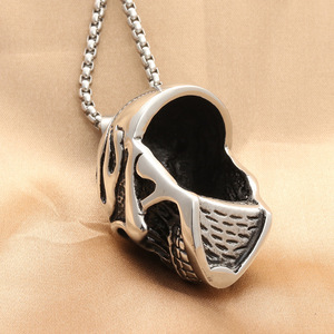 Collar de Acero Inoxidable con Colgante de Calavera para Hombre, Diseño Punk Retro, Joyería de Moda - Product Image 3